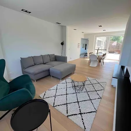 Villa Gezellig Huis Met Open Haard En Fenomenale Tuin *