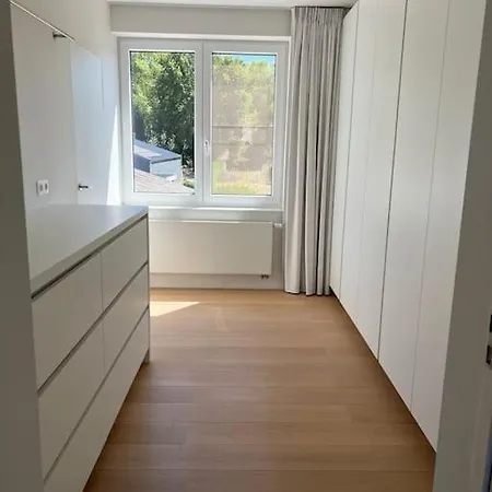 Gezellig Huis Met Open Haard En Fenomenale Tuin Koksijde