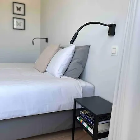 Gezellig Huis Met Open Haard En Fenomenale Tuin Villa *