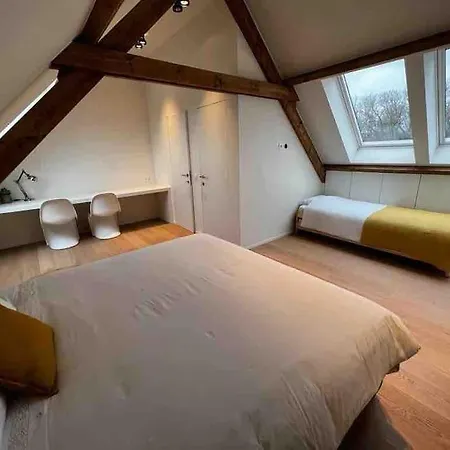 Villa Gezellig Huis Met Open Haard En Fenomenale Tuin